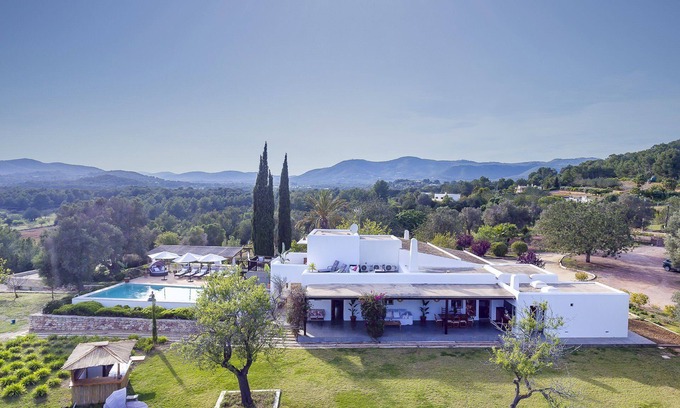 Santa Eulalia del Rio Villa | My Rental Homes - Villa Papiro with private pool, wifi and air conditioning