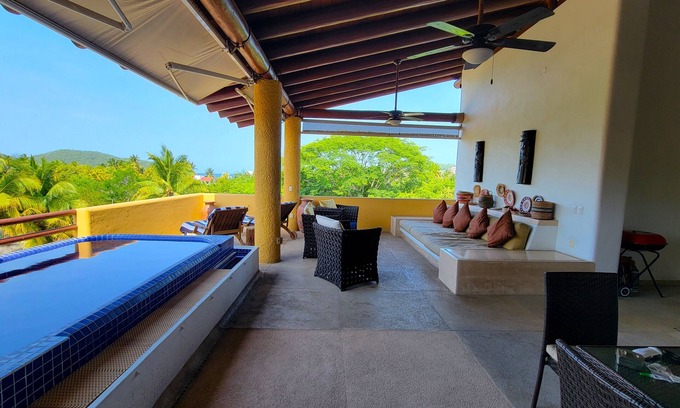 Ixtapa - Zihuatanejo Condo | My Zihua Dream is a PENTHOUSE CONDO just steps from La Ropa Beach, 2 BR 3.5 BA