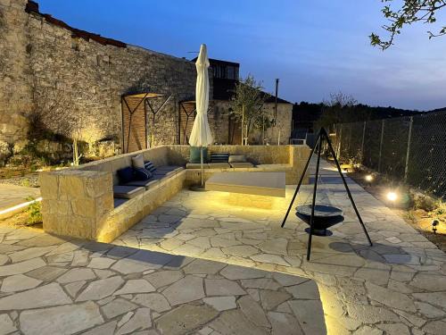 Lofou House | myLofou