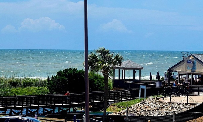 Myrtle Beach Condo | Myrtle Beach, Ocean View, Newly Remodeled 2 BR, 2 Bath ~ Also own VRBO 1298906