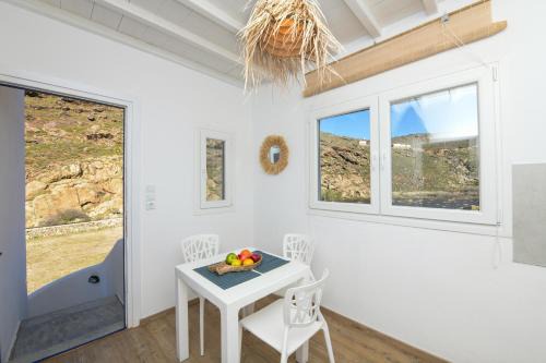 Panormos Apartment | MZ Mykonos Rock