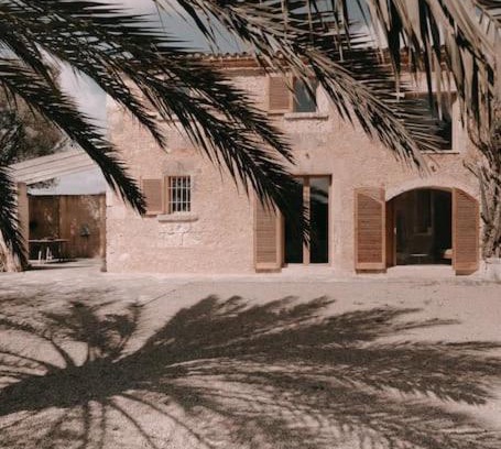 Manacor Apartment | N a k e d S o l