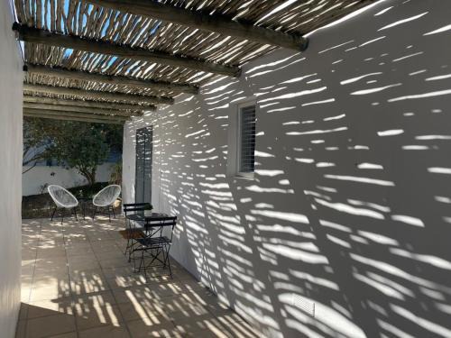 Paternoster House | Namaste Cottage - Garden Facing 2-sleeper Hideaway