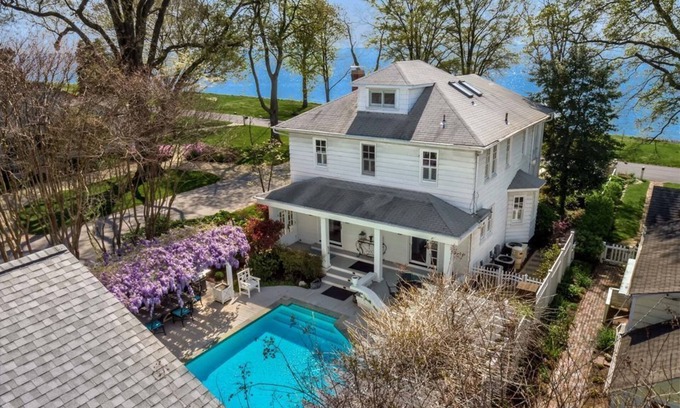 Annapolis House | Nantucket on the Chesapeake Heated Pool