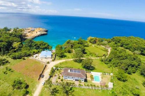 Rio San Juan Villa | Natural Pool Villa perfect for families