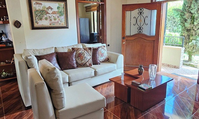 La Estrella House | Nature Escape: Near Hot Springs and Waterfalls