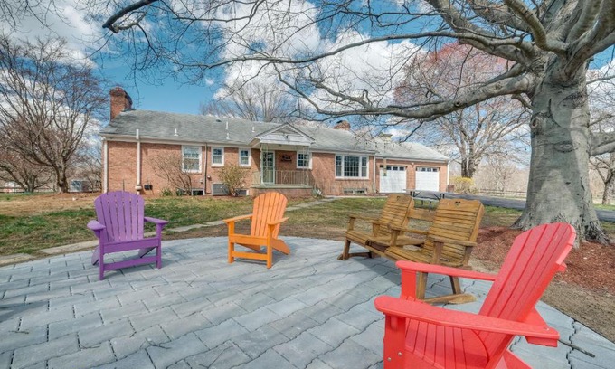 Brookeville House | Nature Getaway with On-Site Trails, 17 Mi to DC!