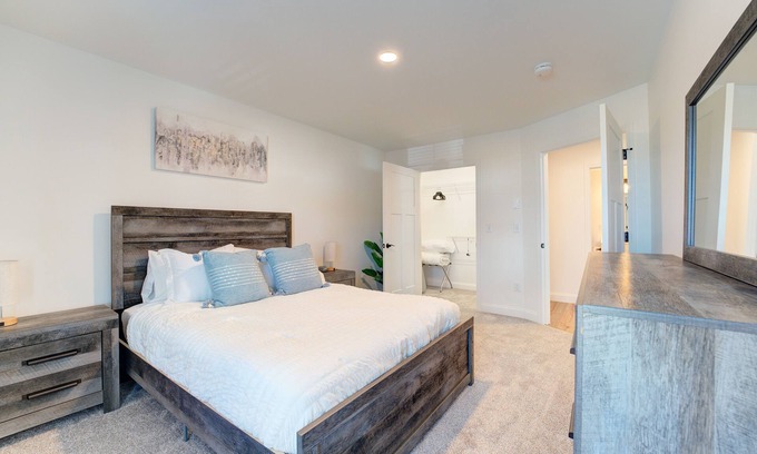 Auburn Apartment | Nature's Oasis: Tranquil 2BR+1BA Gem Only 2 Miles to Lewiston!