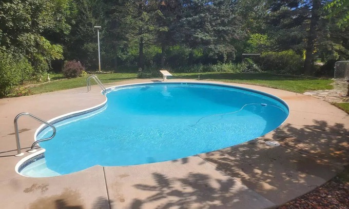 Racine House | Nautical Splash Pad, Spacious Home, Private Pool & Cedar Hot Tub.