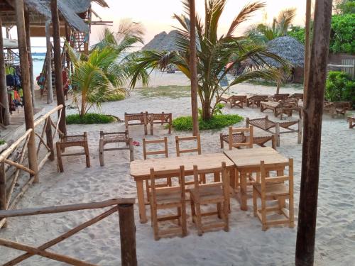 Kendwa Bed & Breakfast | Ndiro Beach House Kendwa