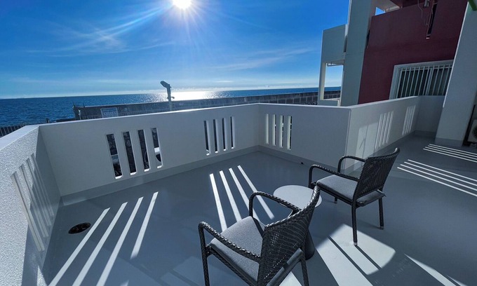 Kadena House | Near AmericnVillage, Chatan! Private detached house with sea view! Groups are welcome!/Chura.