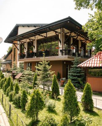 Yavory Hotel | Near the Lake