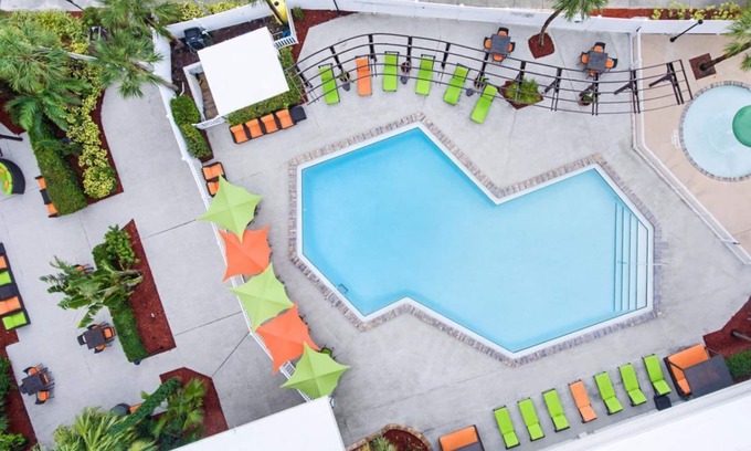 Florida Center Hotel | Near to Local Attractions! 2 Amazing Rooms w/2 Double Beds, Self-Parking, Pool