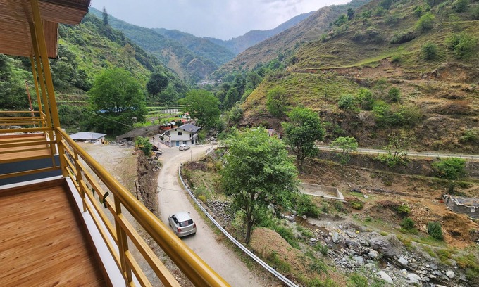 Chakrata Hotel | NEERANGANA RETREAT