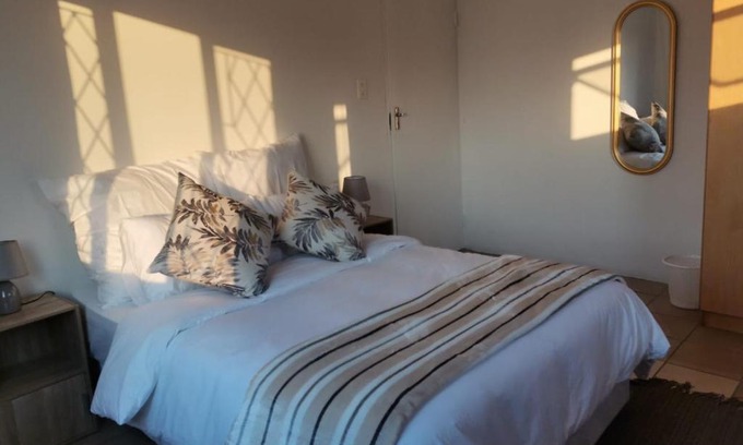 Wentworth House | Neptune Guest Cottage