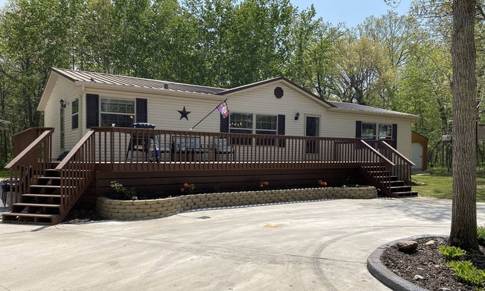 Ottertail House | Nestled between two lakes!