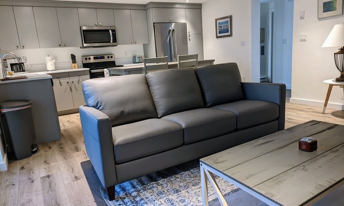 Ketchum Condo | NEW 1 bedroom condo. This is the best location in Ketchum!