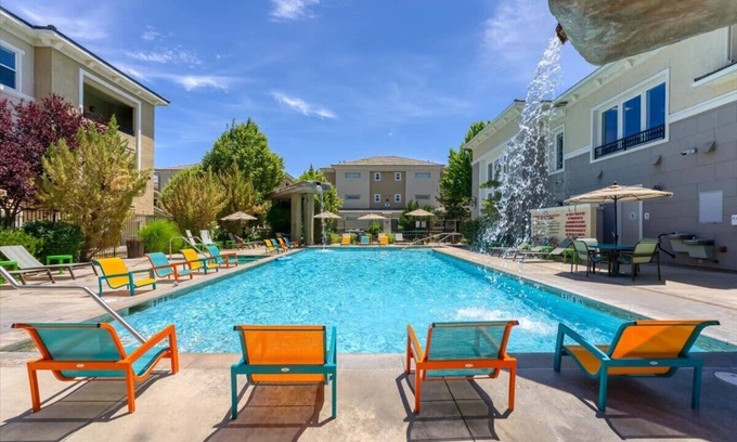Reno/Tahoe Airport Apartment | New 1BR Apt Heated Pool, Spa, & Sauna