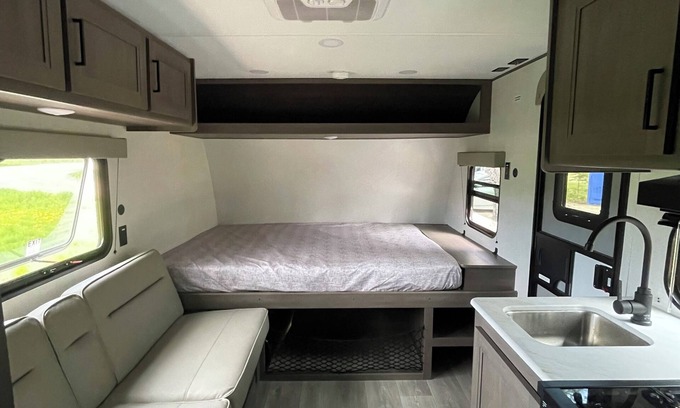 Winterport House | NEW 2025 RV, 1 Bedroom WiFi AC in Serene Winterport with Coast and Bangor nearby