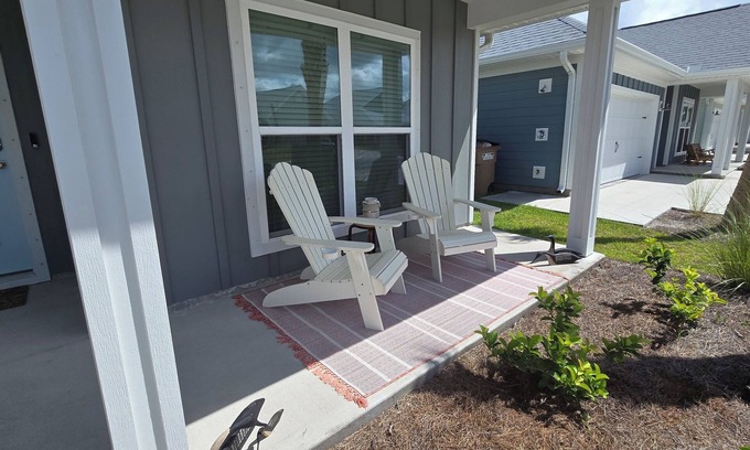 Port St. Joe House | New 4 bedrm Home, Bikes, Beach access! Gulf Cart for a fee.