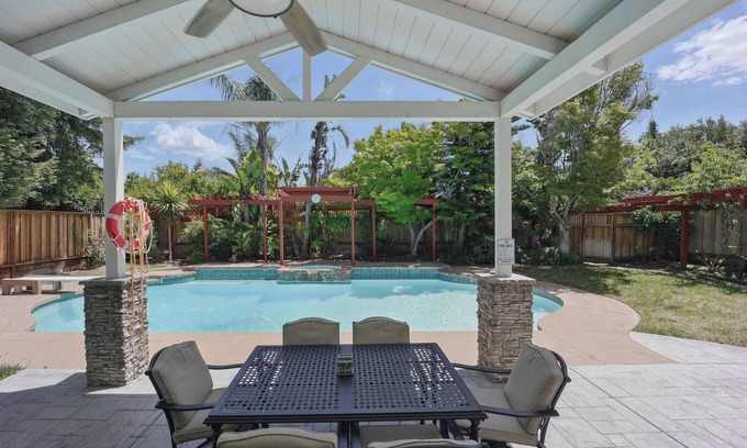 East San Jose House | New 4BR! Spacious and beautiful house w/Pool in lovely San Jose