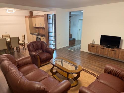 Jerli Talinovac Apartment | New Apartment 10th floor with view