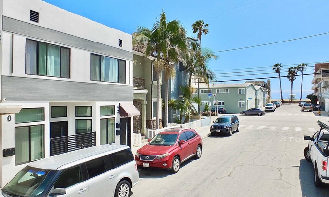 Peninsula Condo | *New* Beach & Bay Retreat | Full of Amenities!