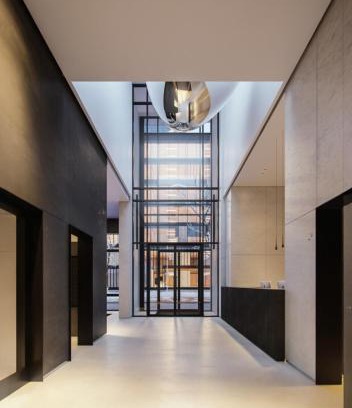 Solomjanskyj Apartment | New Business-Class Apartment in Kyiv City Center