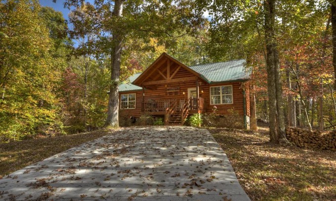 Turtletown House | New - Campbells Cozy Cabin With Fire Pit