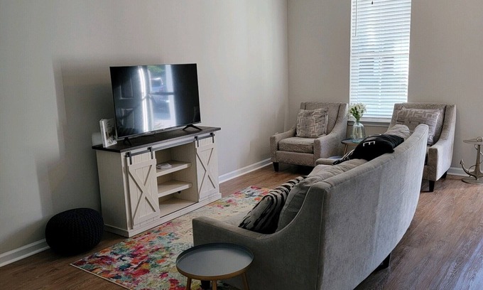 Myrtle Beach Cottage | NEW! Coastal Cottage. Live, Work, & Play like you're on VACATION everyday.