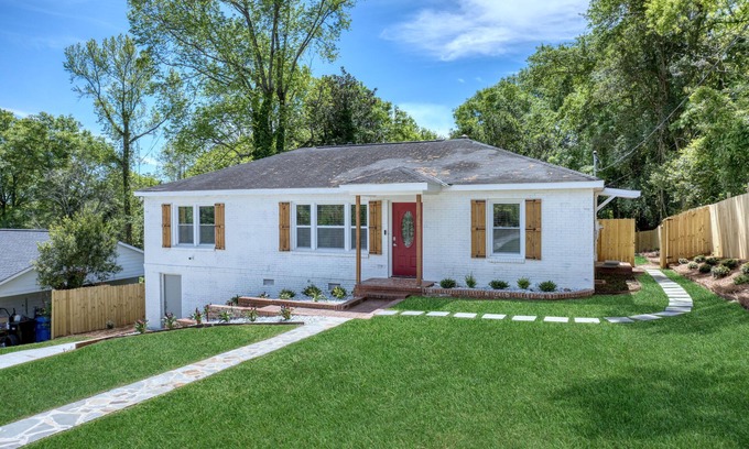 Columbus House | New! Comfy Home with Playground Near Ft Moore!