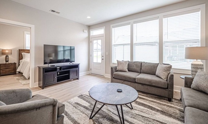 Evansville Condo | New Construction, New Furnishings, Luxury Unit