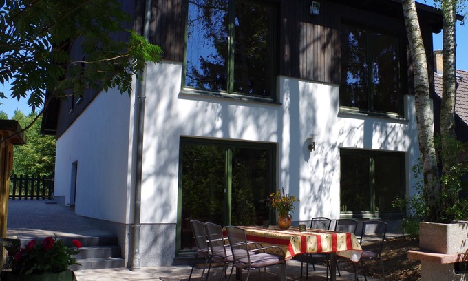 Temmen-Ringenwalde House | NEW - Cottage on the lake only 750m forest path to Libbesickesee