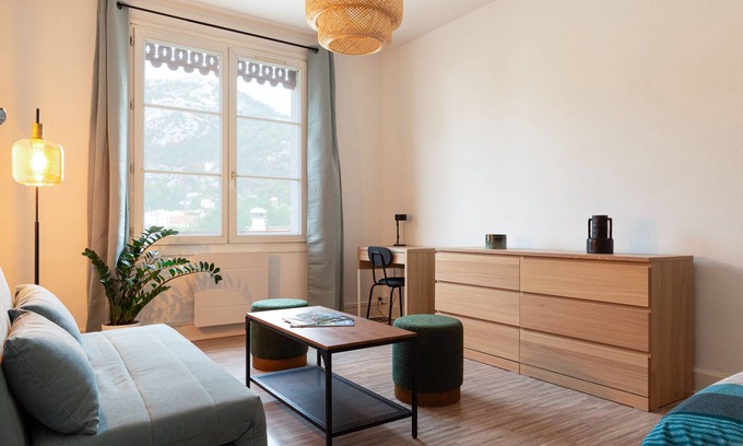 Secteur 1 Apartment | New cozy central apartment