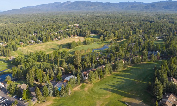 Columbia Falls Condo | New! Fairway Haven! Right on the Golf Course