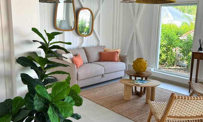 Pointe Milou House | NEW, INTIMATE BUNGALOW WITH POOL