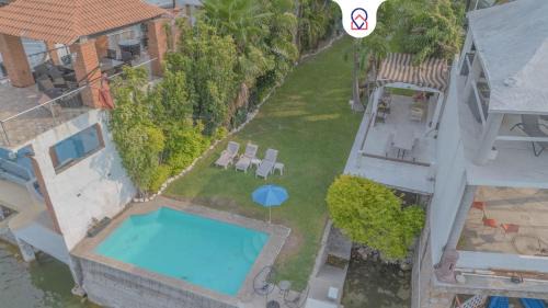 Tequesquitengo House | New Lakeside Retreat Spacious Family Villa