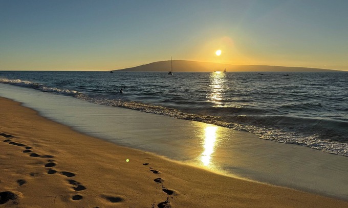 Honokowai Apartment | New Listing! Beautiful ocean view 2bed/2ba Condo on Kaanapali Beach Resort-style