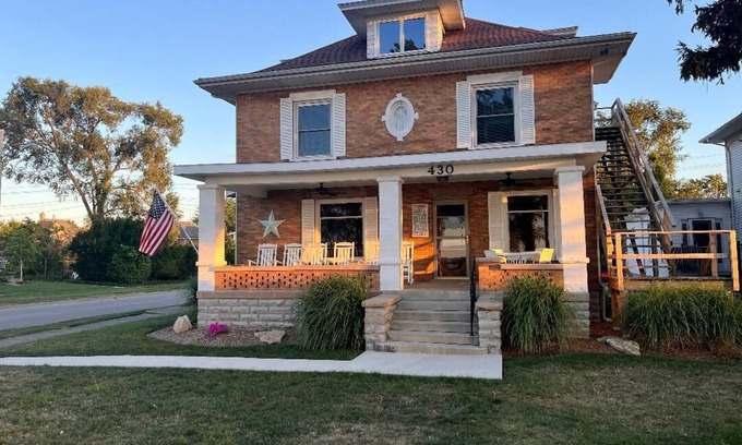 Port Clinton House | New Listing! Large, beautiful home on Lake Erie in Port Clinton Ohio.