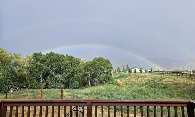 Cody House | NEW Listing -n360 Breathtaking Views & only MINUTES from Downtown Cody.