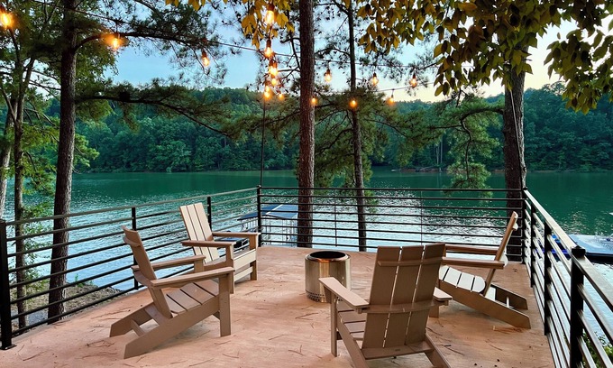 Crane Hill Cottage | New Listing! Shady Pine Landing - Renovated Cottage at Smith Lake, Crane Hill