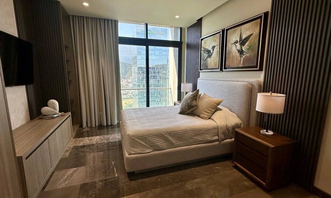 Monterrey Apartment | New Luxury 1BR/1BA in Prime Spot!