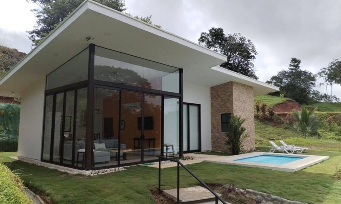 Esterillos Este House | New Modern 3-bdrm/3-bth house with all amenities - 5 minutes to the beach!