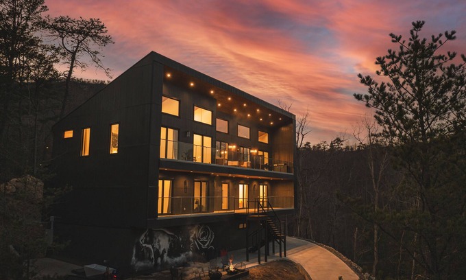 Lake Lure House | NEW Modern Luxury Inside Rumbling Bald Resort- Hot Tub, Cold Plunge, Firepits