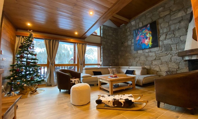 Les Brevieres Ski Chalet | NEW Off-Piste Chalet - Sauna and Jacuzzi