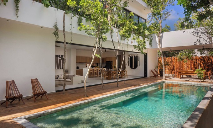 Tulum Villa | NEW! Spacious 5 Suites Villa with gorgeous outdoor space in delightful Tulum,