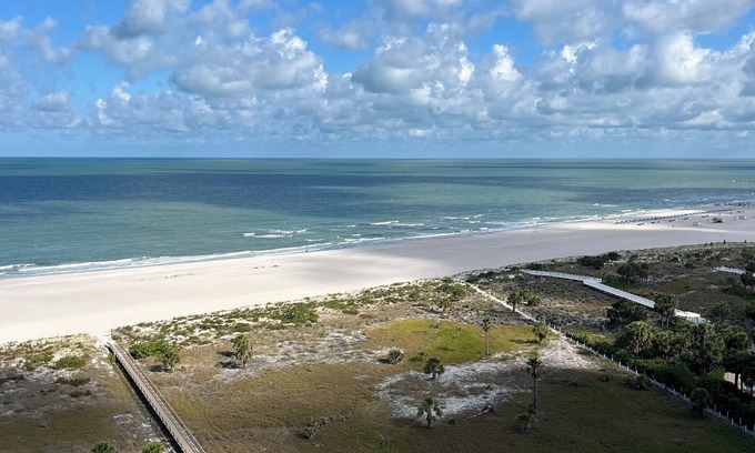 Sand Key Condo | New to VRBO! Landmark Towers Sand Key - 2 bed, 2 bath condo renovated in 2024