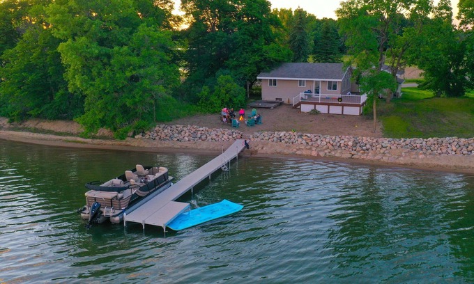 Battle Lake House | NEW! West Battle Lake, Amazing Grace Etta Beach