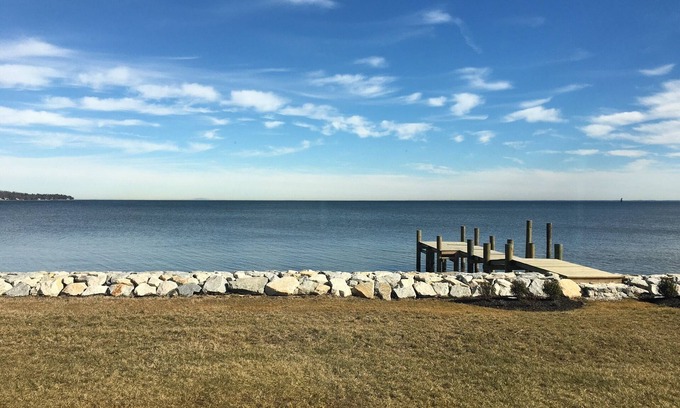 Annapolis House | Newer Waterfront Home on the Chesapeake Bay