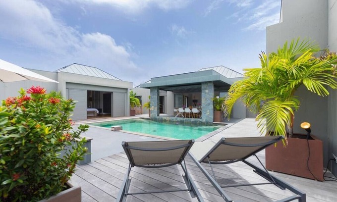 Vitet House | Newly Built Dream Villa LAGON VERT with 2 Pools!